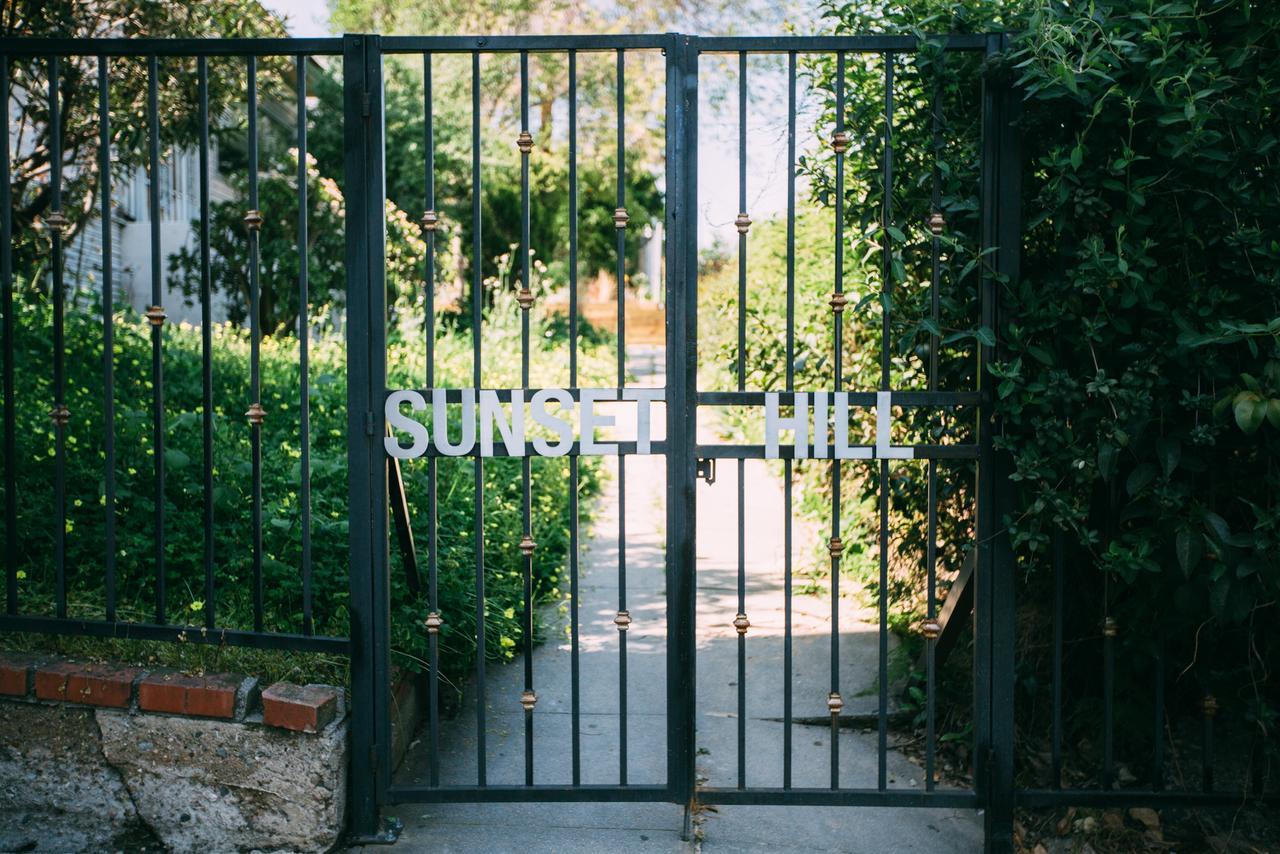 Noon On Sunset Hill Mini-hôtel 3*